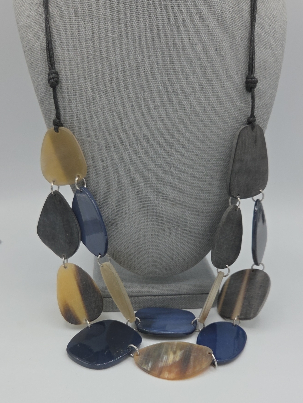 5 for $25! J.Jill Multi-Tone Resin & Horn-Look Necklace Blue, Gray & Gold